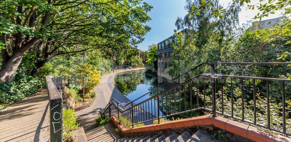 Superb modern two double bedroom flat with a private terrace mins to tube Baynes Street, Camden